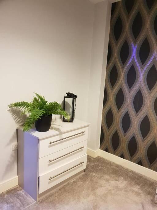 Luxury 9Ine Beautiful Bull Ring Apartment Free Parking Birmingham Ngoại thất bức ảnh