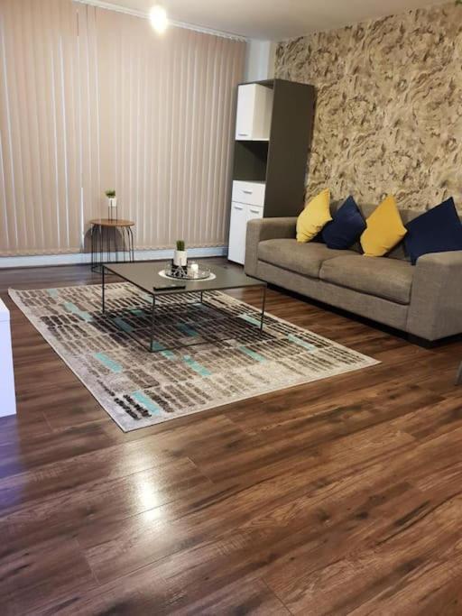 Luxury 9Ine Beautiful Bull Ring Apartment Free Parking Birmingham Ngoại thất bức ảnh