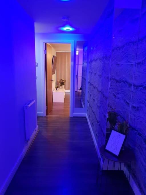 Luxury 9Ine Beautiful Bull Ring Apartment Free Parking Birmingham Ngoại thất bức ảnh