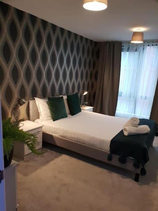 Luxury 9Ine Beautiful Bull Ring Apartment Free Parking Birmingham Ngoại thất bức ảnh